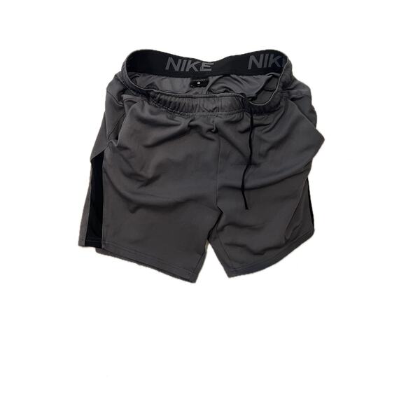 Nike Gray Training Dri Fit Shorts Mens M - Picture 1 of 3
